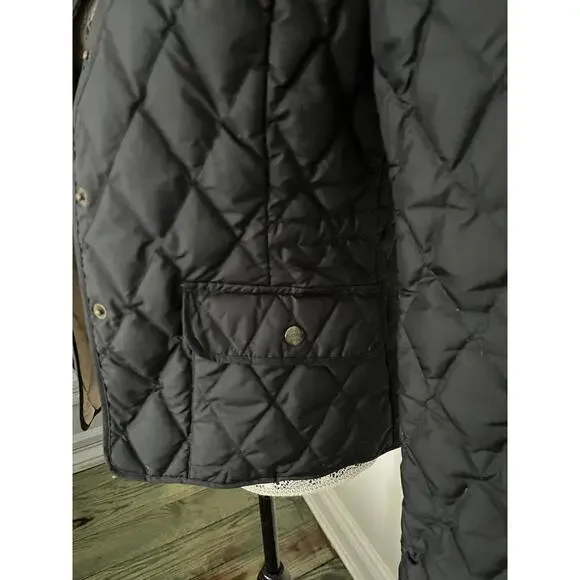 Eddie Bauer - Picture 6 of 9